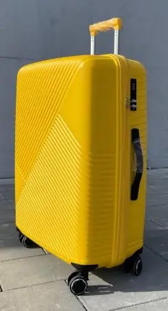 Чемодан Bizon H005 желтый S ручная кладь без расширения Чемодан Bizon H005 желтый S ручная кладь без расширения