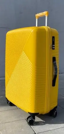 Чемодан Bizon H005 желтый М средний без расширения Чемодан Bizon H005 желтый М средний без расширения
