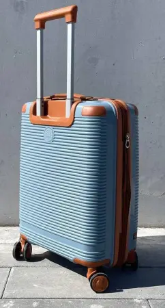 Чемодан MyBag Combo голубой М средний с расширением Чемодан MyBag Combo голубой М средний с расширением