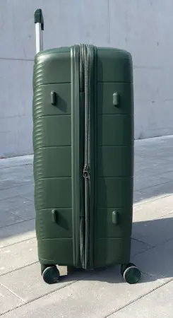 Чемодан Freedom NW зеленый S маленький с расширением