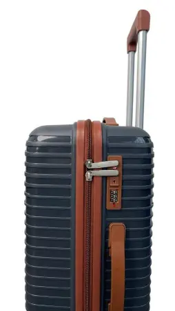 Чемодан MyBag Urban темно-серый М средний Чемодан MyBag Urban темно-серый М средний