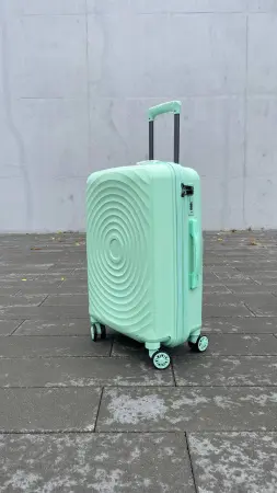 Чемодан Bizon H10 мятный S ручная кладь без расширения