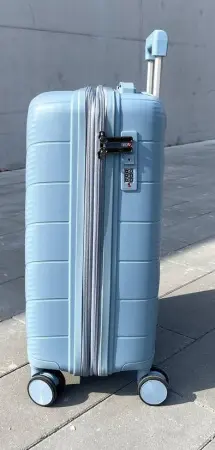 Чемодан Freedom NW голубой S маленький с расширением