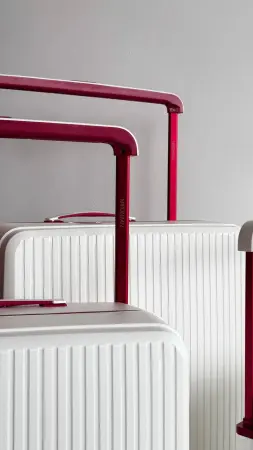 Чемодан Mironpan Style белый L большой