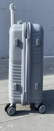 Чемодан Bizon H005 серый L большой без расширения