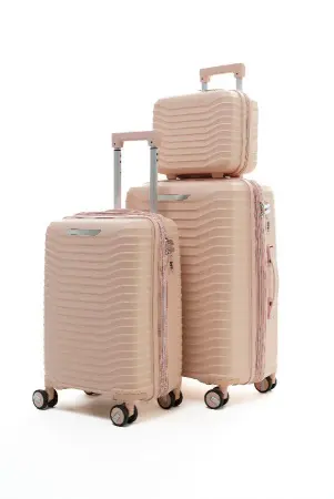 Чемодан MyBag персиковый М средний без расширения Чемодан MyBag персиковый М средний без расширения
