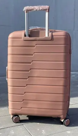 Чемодан Bizon H003 пудровый L большой без расширения