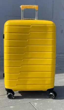 Чемодан Bizon H003 желтый L большой без расширения