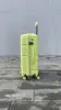 Чемодан Bizon H004 салатовый М средний без расширения Чемодан Bizon H004 салатовый М средний без расширения