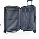 Чемодан Mybag черный, в открытом виде с внутренней организацией и поднятой выдвижной ручкой